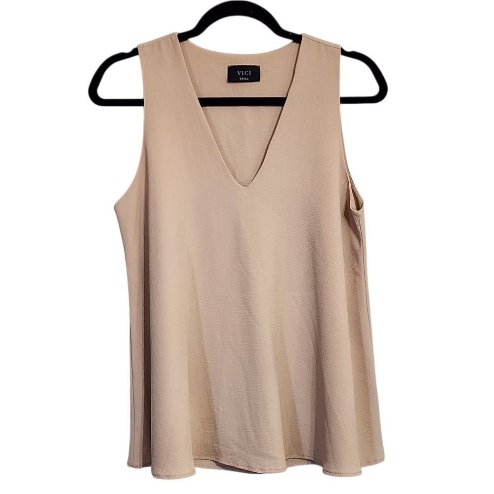 Vicci Top Sz S Beige Flowy Layering Tank Minimalist Neutral Lightweight